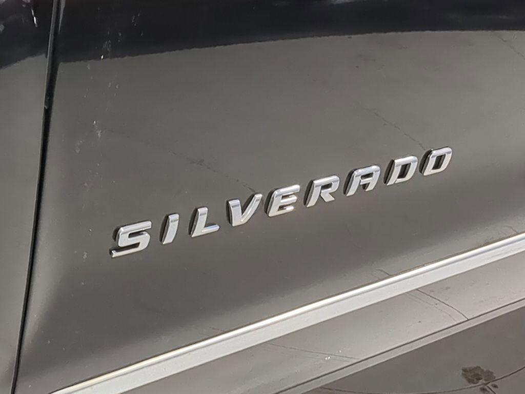 Used 2018 Chevrolet Silverado 1500 LTZ Z71 w/ LTZ Plus Package image 16