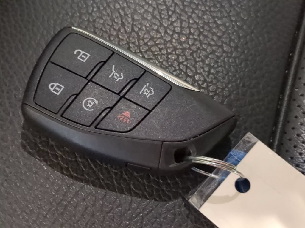 Used 2023 GMC Yukon Denali AWD/4WD image 40