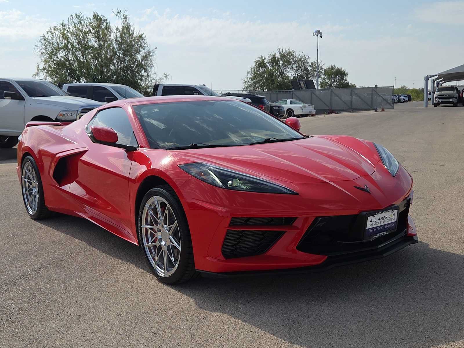 Used 2022 Chevrolet Corvette Stingray Premium Conv w/ Z51 Performance Package RWD image 2