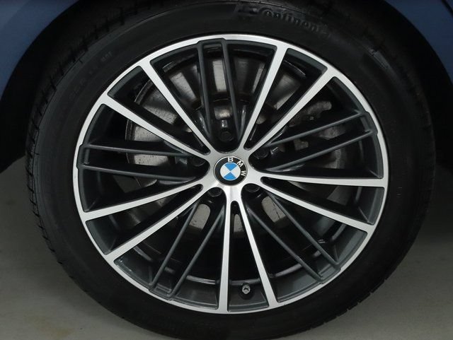Used 2023 BMW 540i xDrive AWD/4WD image 12