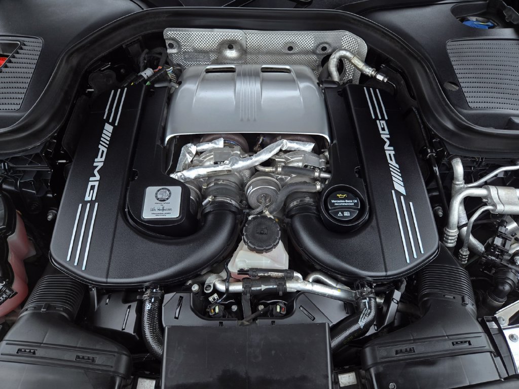Used 2019 Mercedes-Benz GLC 63 AMG 4MATIC Coupe image 43