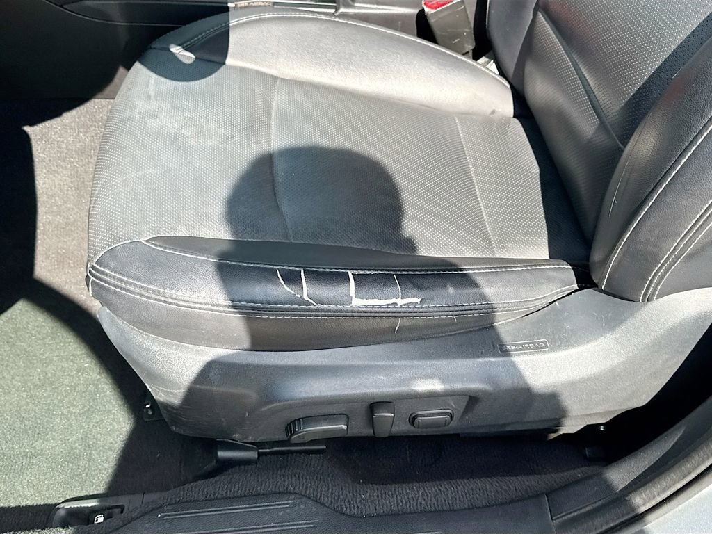 Used 2017 Subaru Outback 3.6R Limited image 24