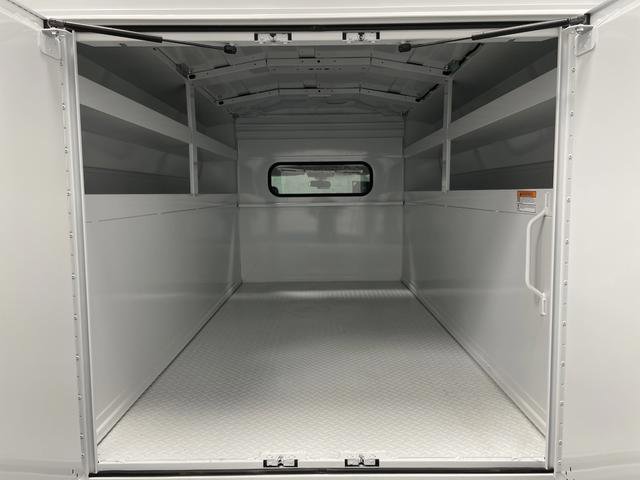 New 2024 RAM 3500 Tradesman image 12