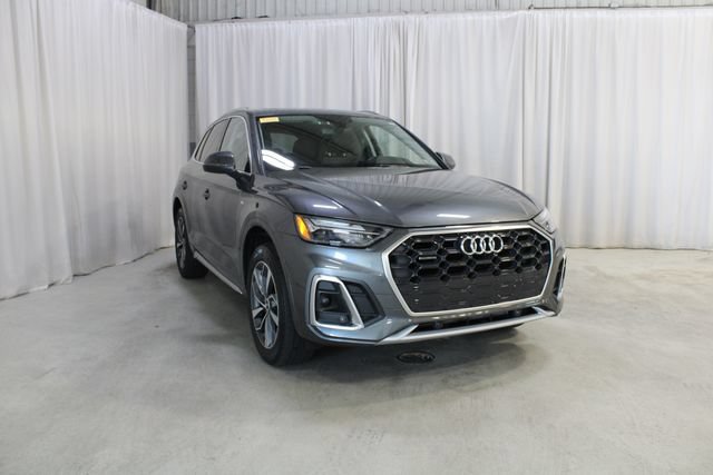 Used 2023 Audi Q5 2.0T Premium w/ Convenience Package AWD/4WD image 39