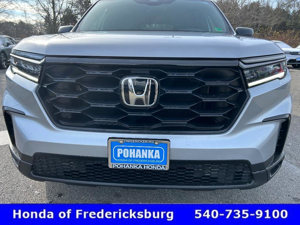 Certified 2024 Honda Pilot Sport image 14