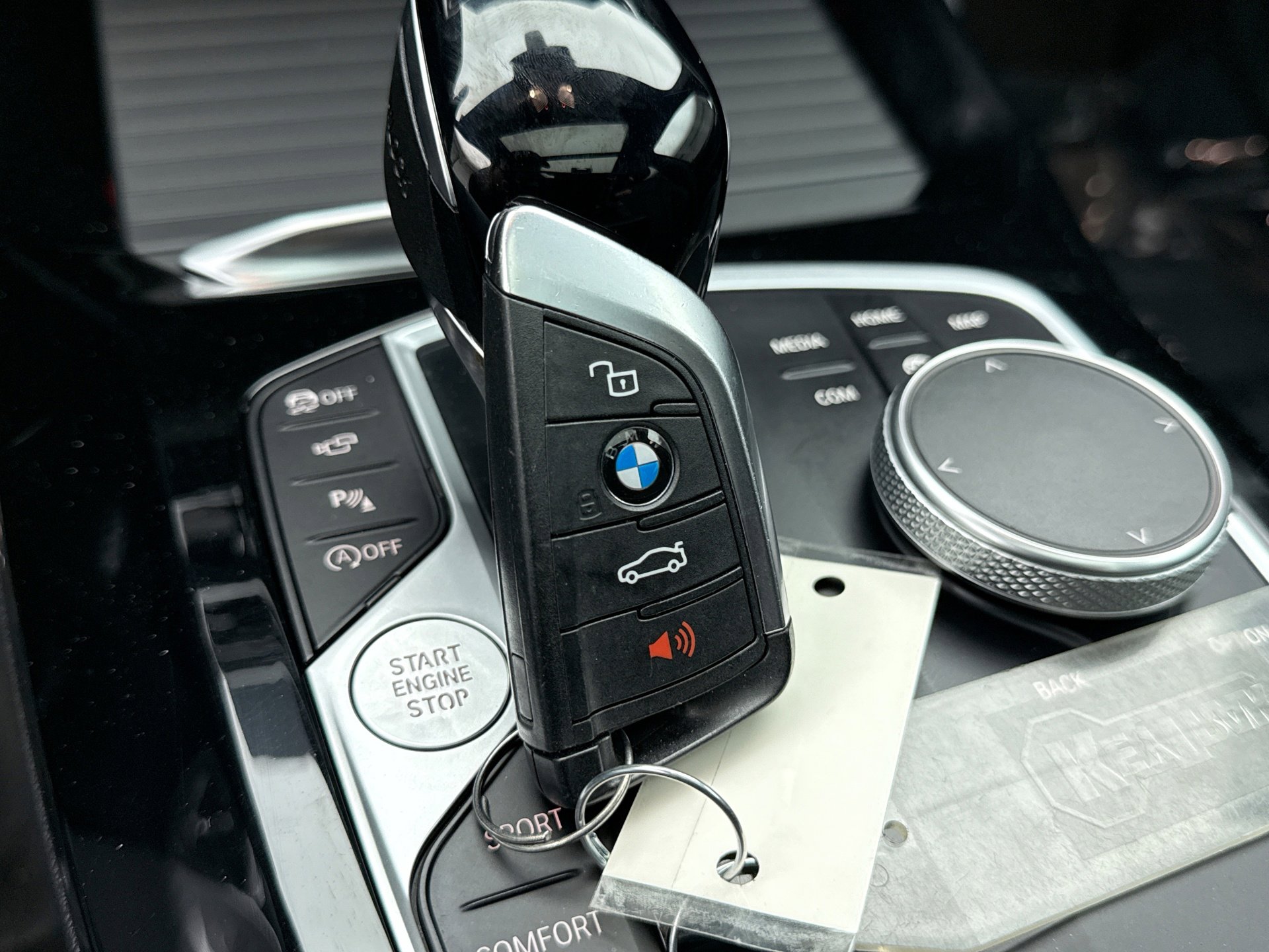 Used 2024 BMW X3 xDrive30i w/ Premium Package AWD/4WD image 25
