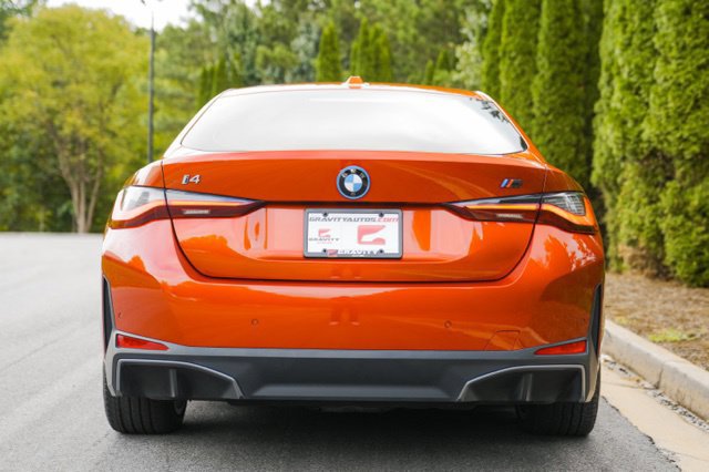 Used 2023 BMW i4 eDrive40 w/ Premium Package RWD image 18