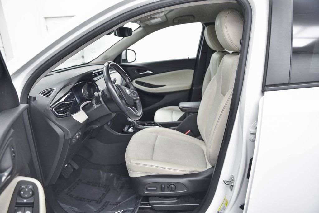 Used 2023 Buick Encore GX Select image 13