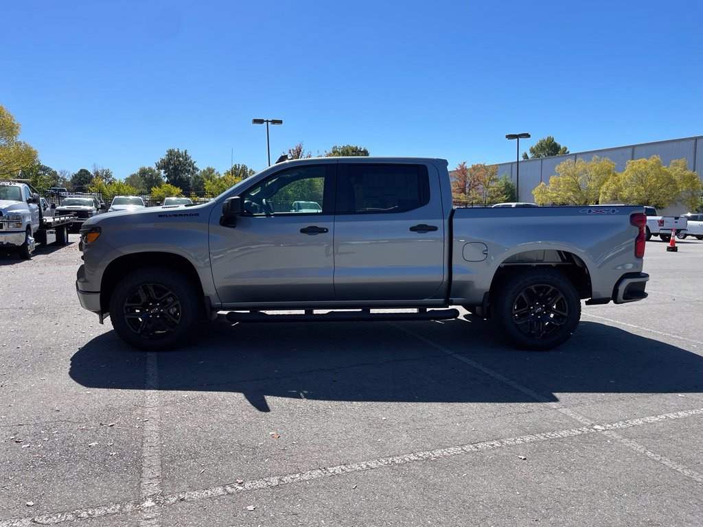 New 2026 Chevrolet Silverado 1500 Custom w/ Turbomax Blackout Package AWD/4WD image 4