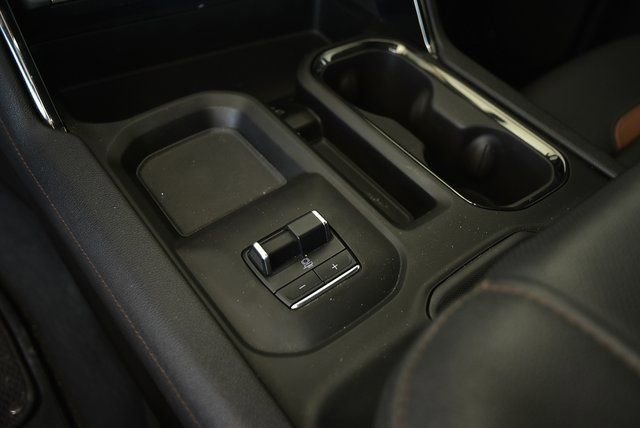 Certified 2024 GMC Sierra 2500 AT4 image 43