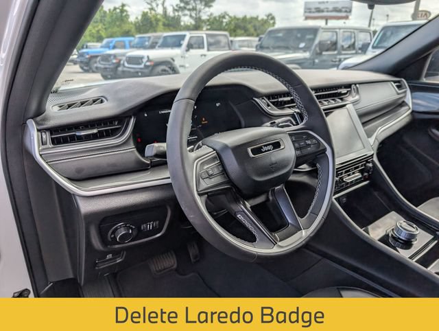 Certified 2023 Jeep Grand Cherokee Altitude AWD/4WD image 32