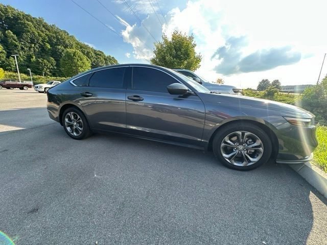 Used 2023 Honda Accord EX image 13