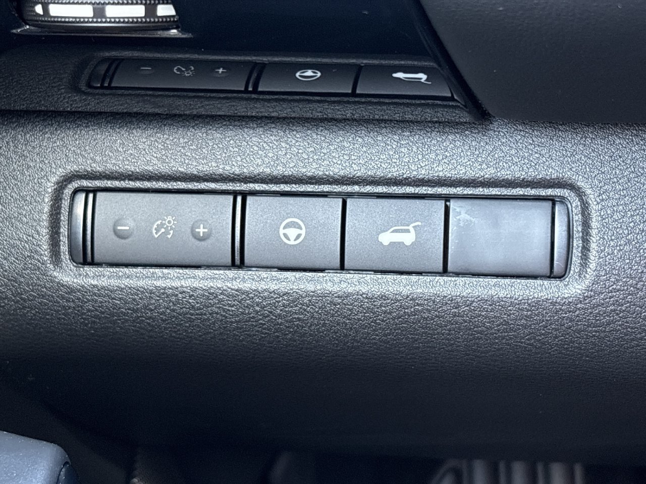 New 2026 Nissan Pathfinder SV FWD image 14