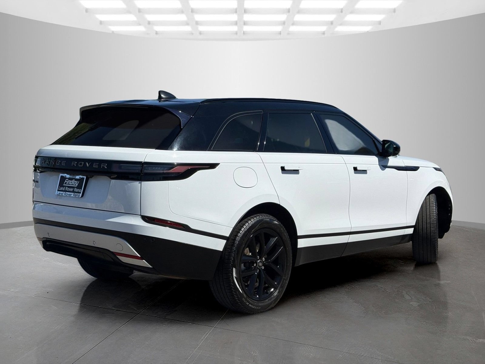 Used 2024 Land Rover Range Rover Velar S AWD/4WD image 5