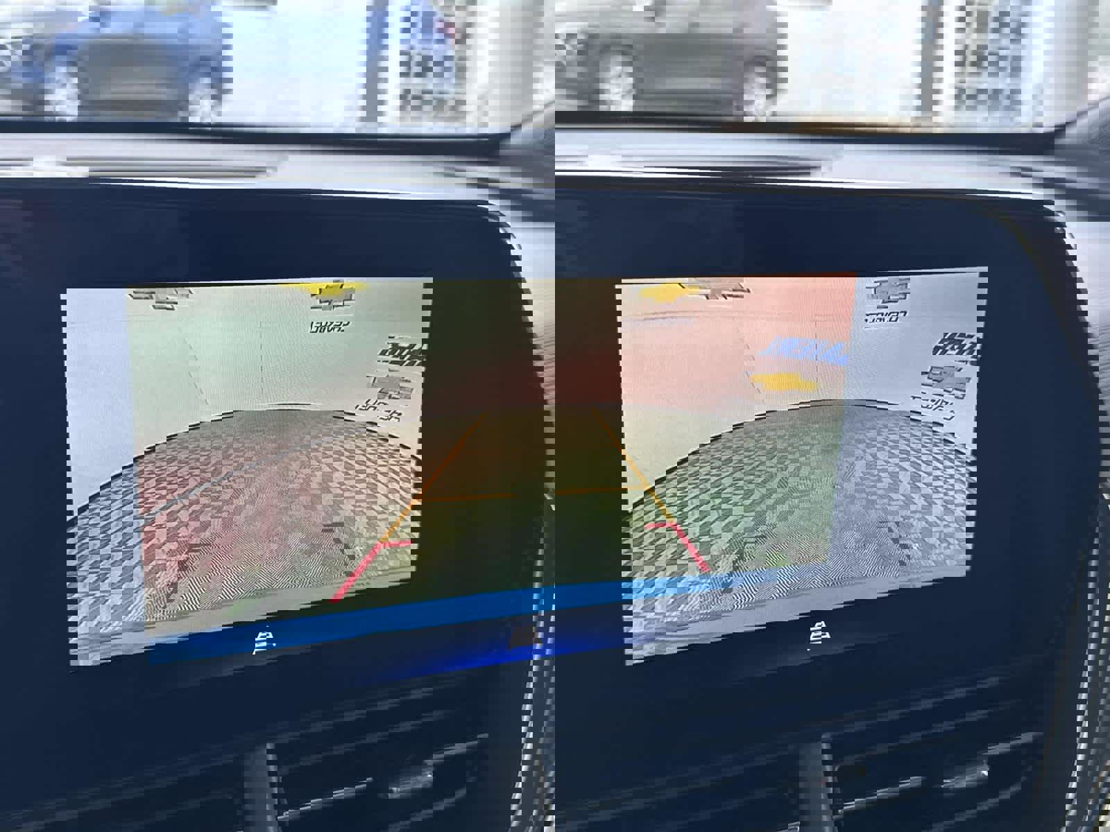 Used 2024 Chevrolet Trax RS w/ Sunroof Package image 18