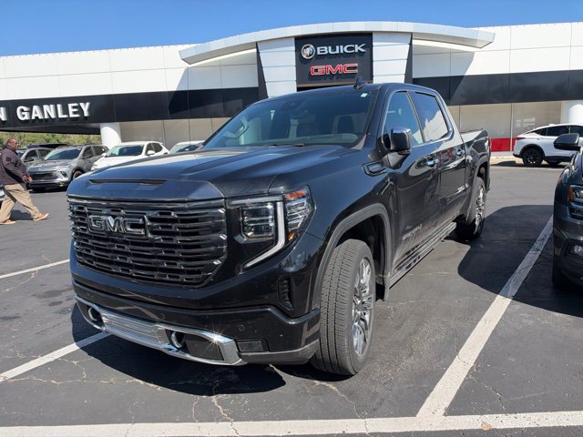 Used 2024 GMC Sierra 1500 Denali Ultimate AWD/4WD image 3