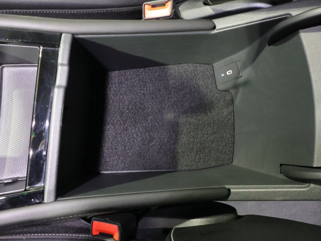 Used 2024 Volkswagen Atlas SE image 34