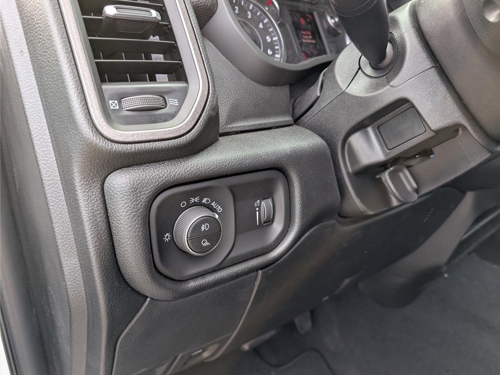 New 2026 RAM 2500 Tradesman AWD/4WD image 16