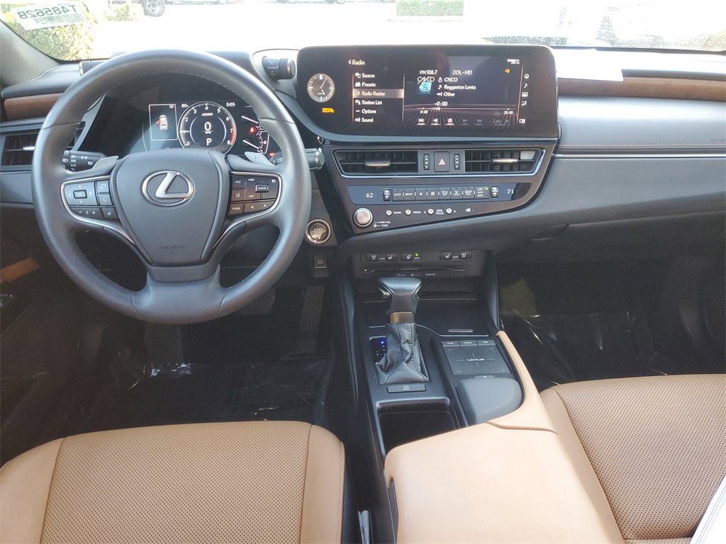 Used 2022 Lexus ES 350 w/ Premium Package image 8