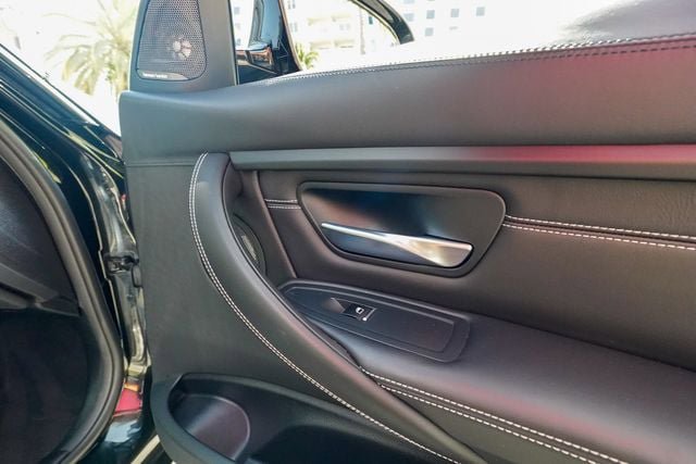 Used 2018 BMW M3 CS w/ Executive Package RWD image 85