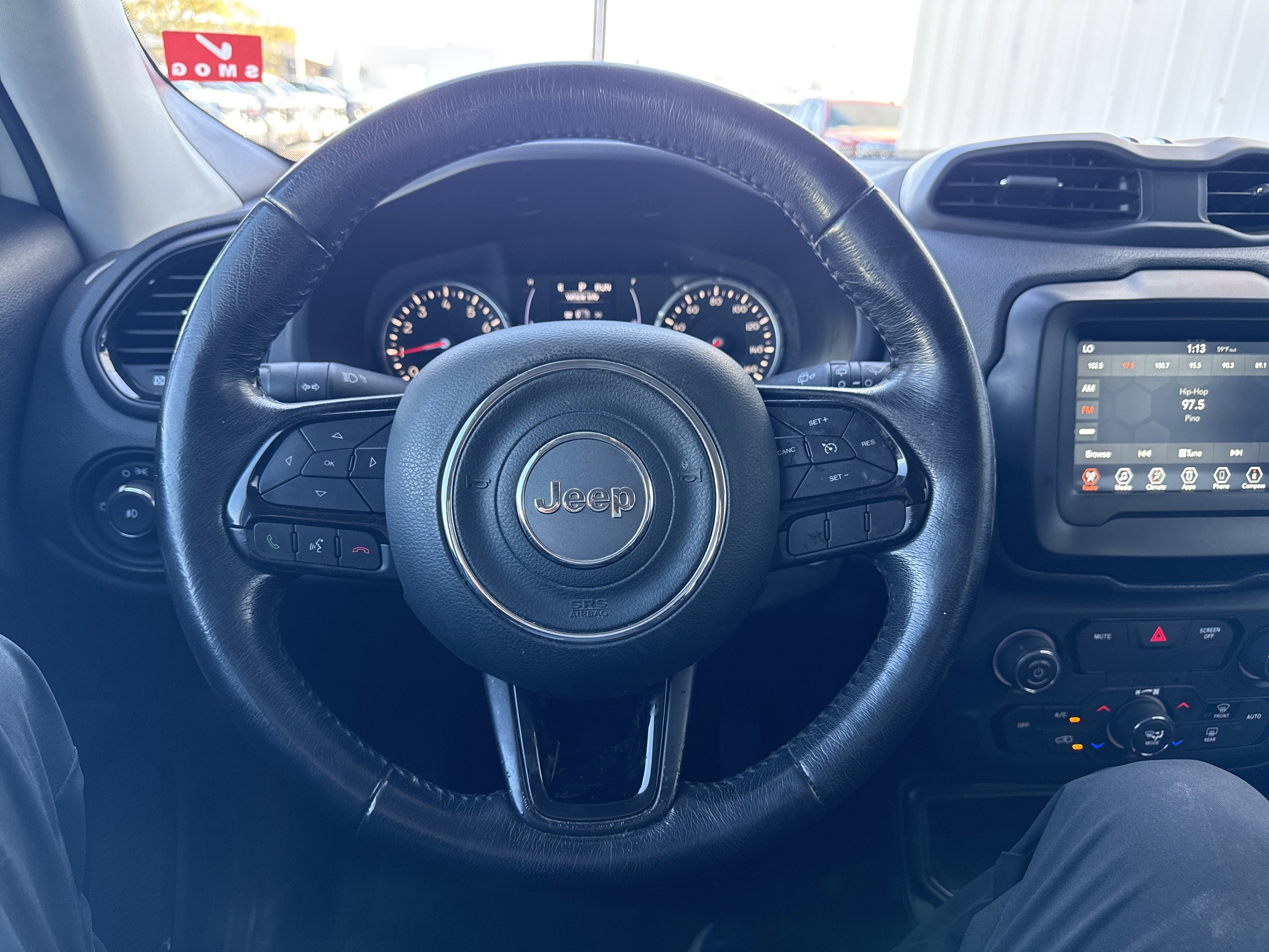 Used 2018 Jeep Renegade Altitude image 19