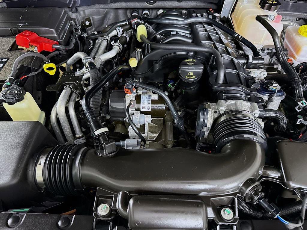 Used 2023 Jeep Wrangler Sport AWD/4WD image 32