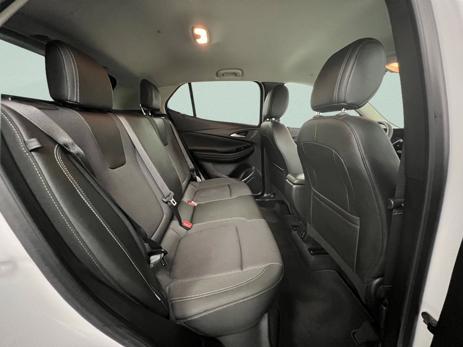 Used 2024 Buick Encore GX Preferred FWD image 34
