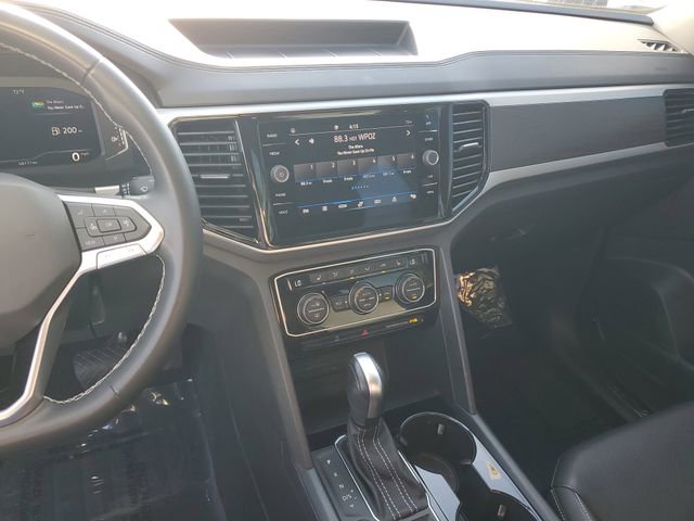 Certified 2023 Volkswagen Atlas SE image 25