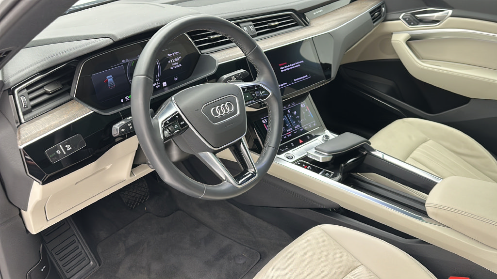 Used 2024 Audi Q8 e-tron Premium Plus AWD/4WD image 12
