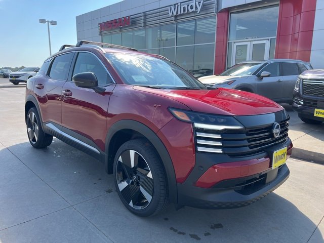 New 2026 Nissan Kicks SR image 1