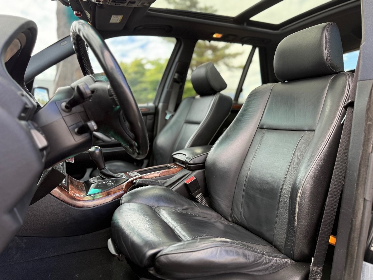 Used 2006 BMW X5 4.8is AWD/4WD image 17