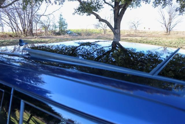 Used 2015 Land Rover Range Rover HSE image 10