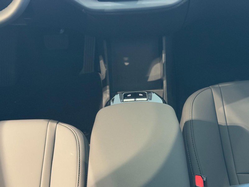 New 2026 Volvo EX30 Plus w/ Climate Package image 9