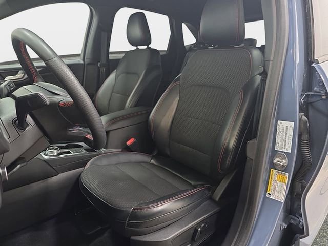 Used 2023 Ford Escape ST-Line w/ Tech Pack #1 AWD/4WD image 14