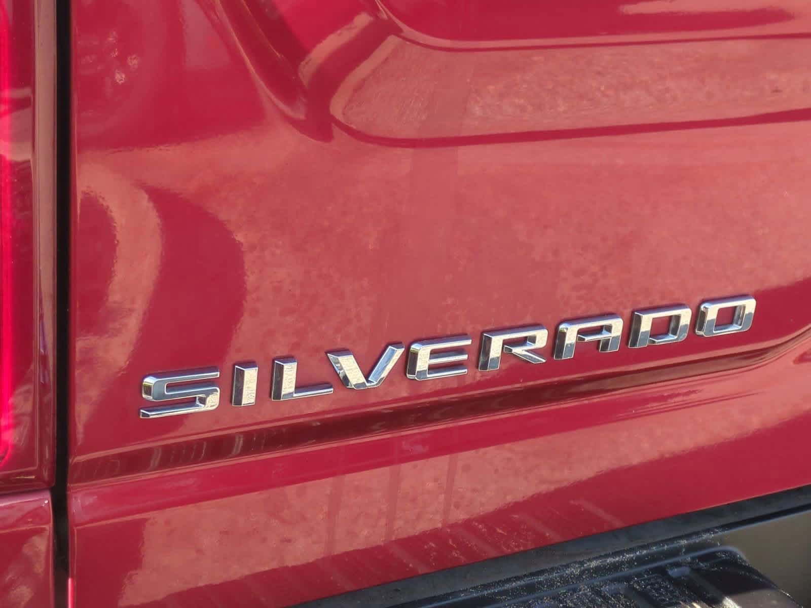 Used 2025 Chevrolet Silverado 3500 High Country w/ High Country Premium Package AWD/4WD image 13