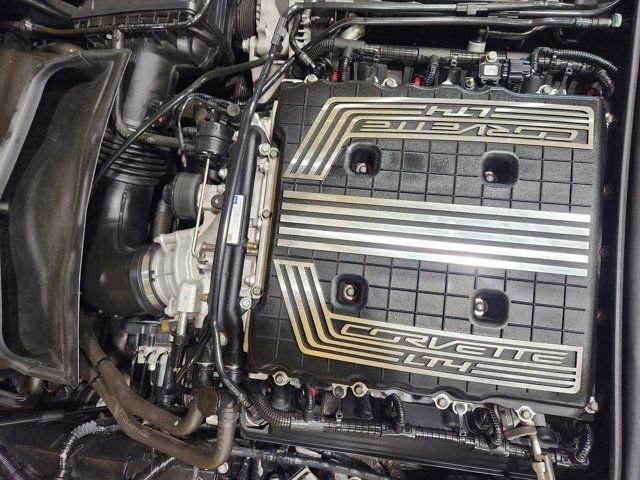 Used 2018 Chevrolet Corvette Z06 image 28