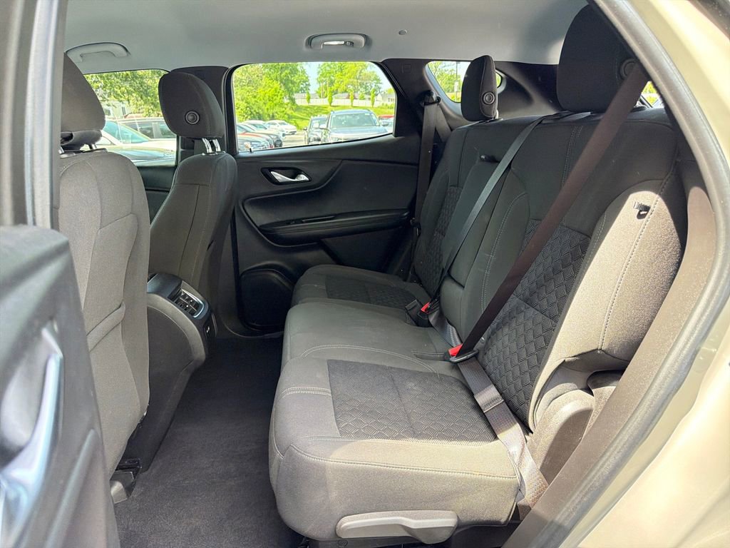 Used 2021 Chevrolet Blazer LT FWD image 28