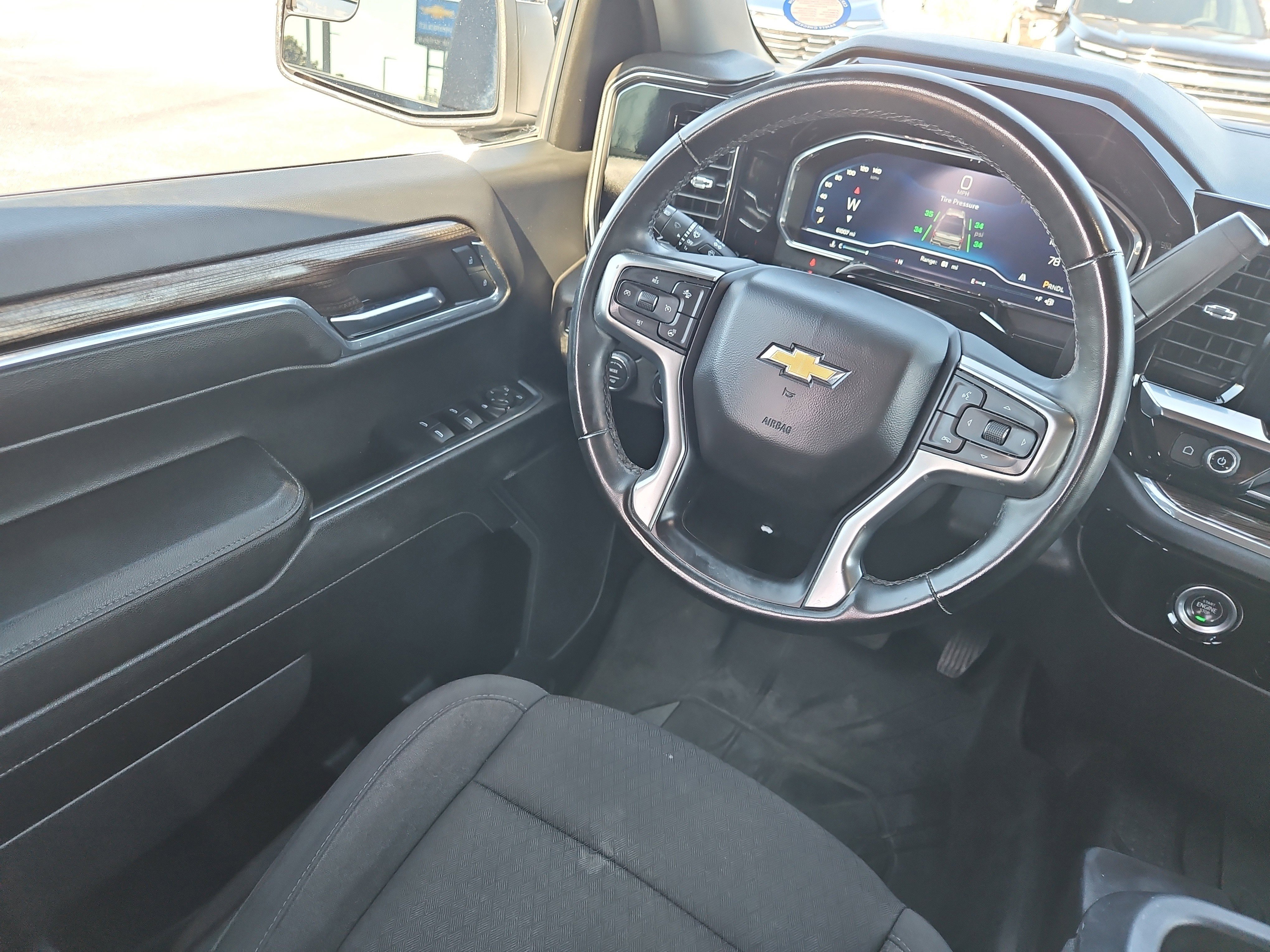 Used 2023 Chevrolet Silverado 1500 LT w/ Protection Package RWD image 8