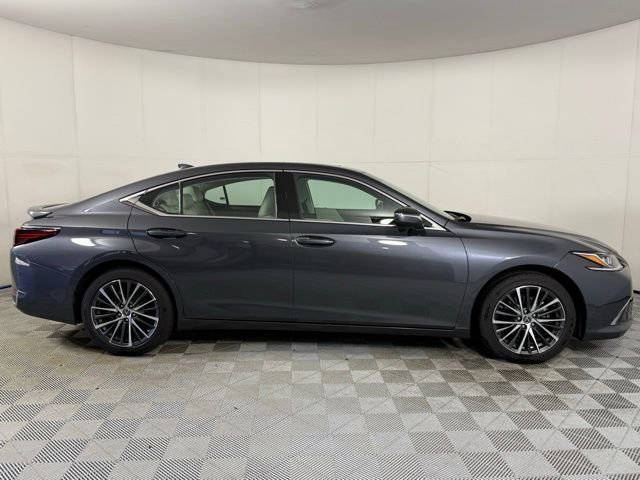 Certified 2025 Lexus ES 300h 300h w/ Premium Package image 7