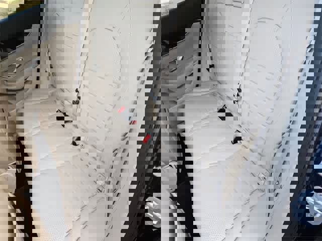 Used 2021 Mercedes-Benz GLC 300 image 19