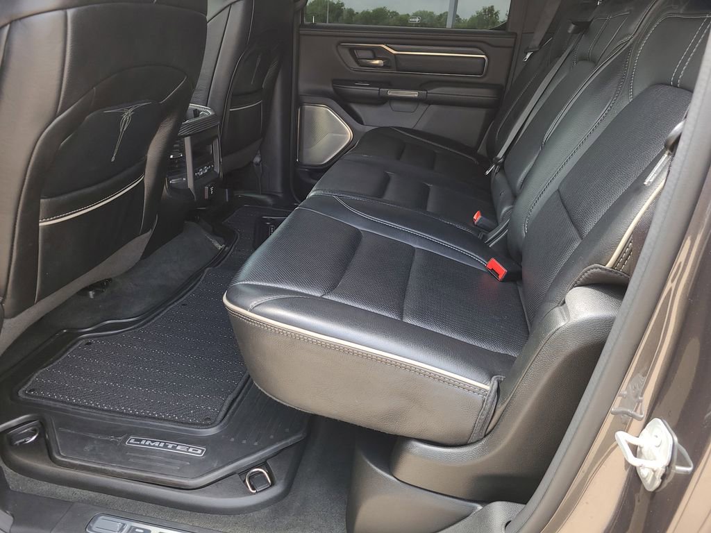 Used 2021 RAM 1500 Limited w/ Night Edition image 9