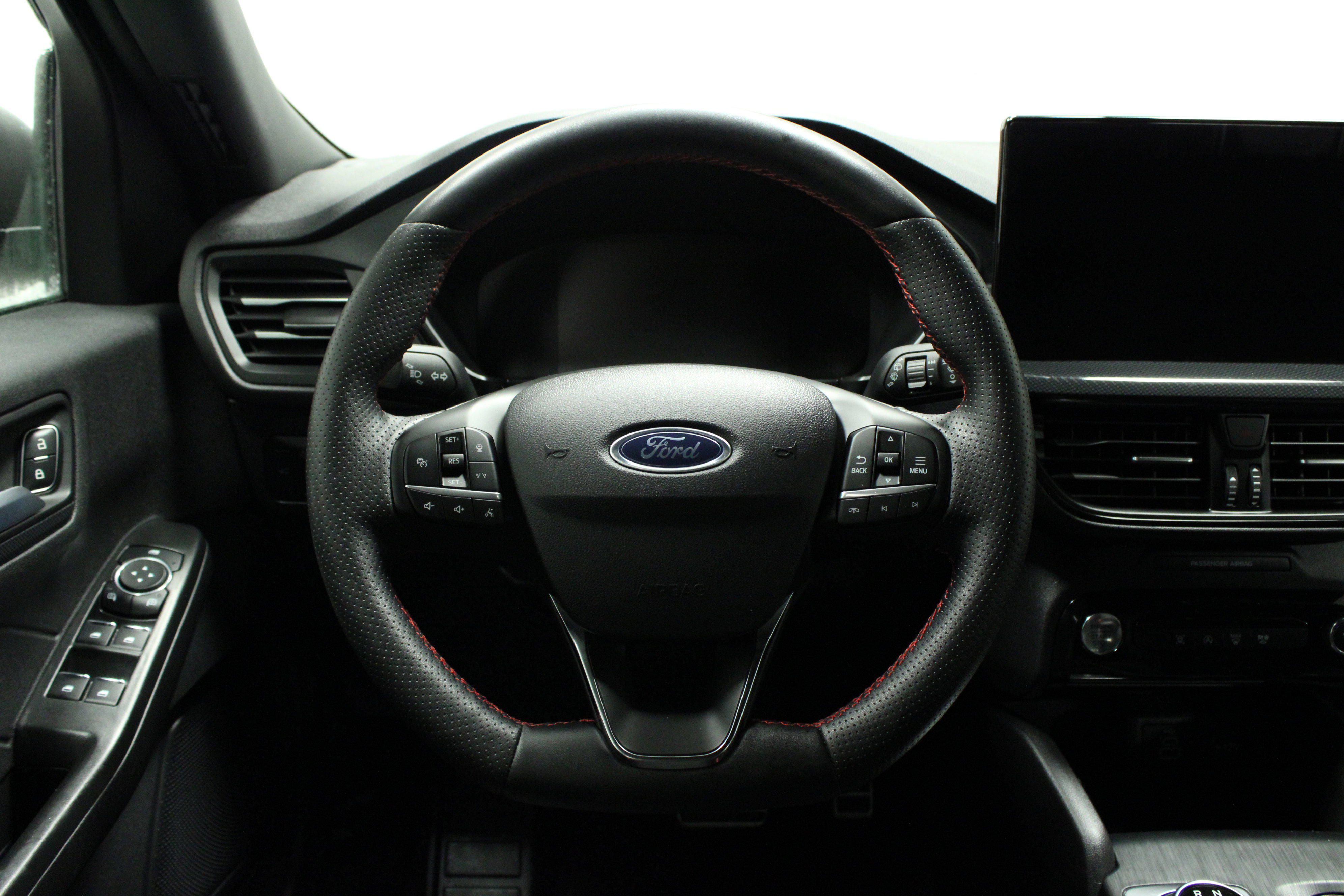 Used 2024 Ford Escape ST-Line w/ Tech Pack #1 image 21