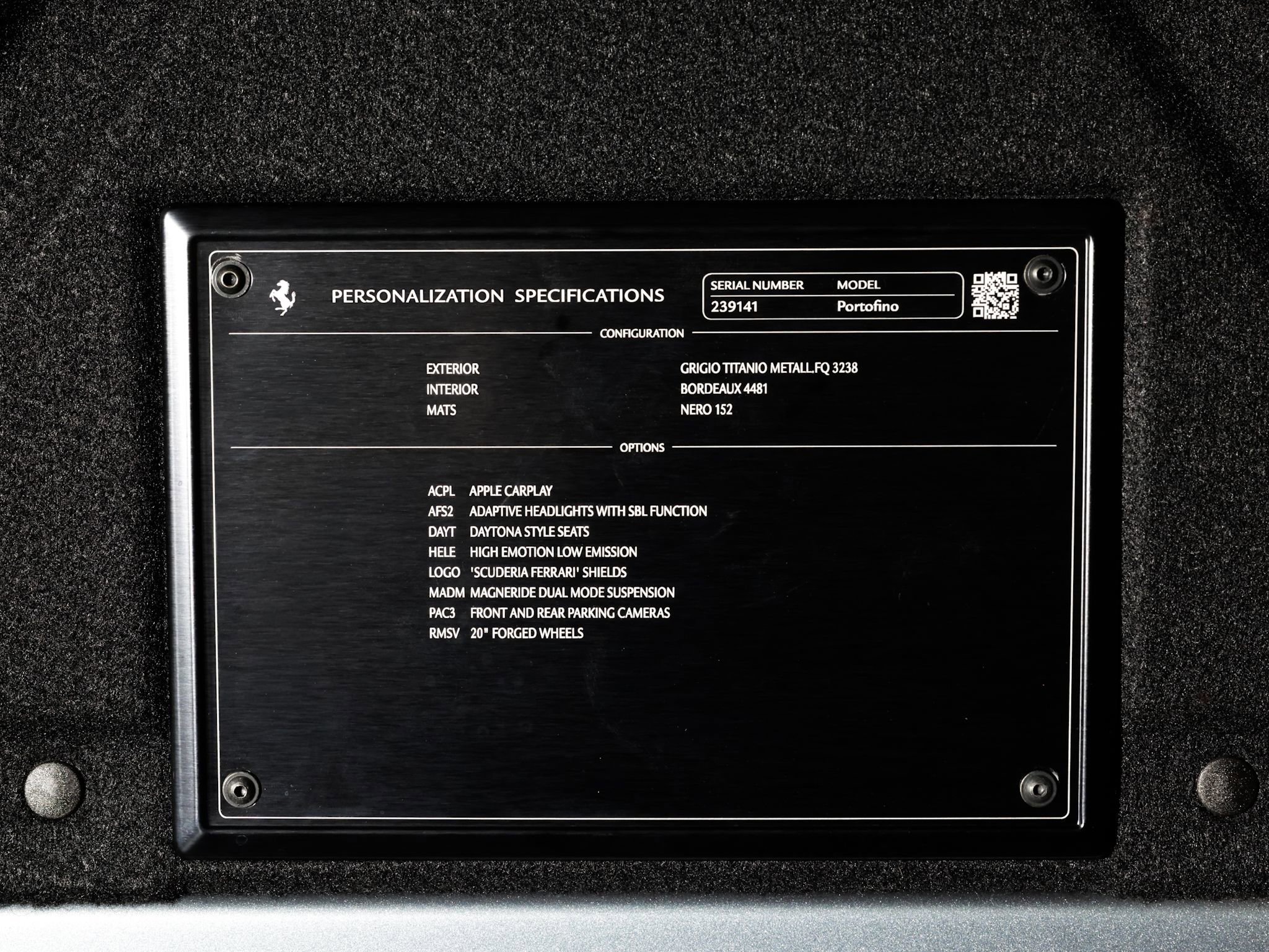 Used 2019 Ferrari Portofino image 36