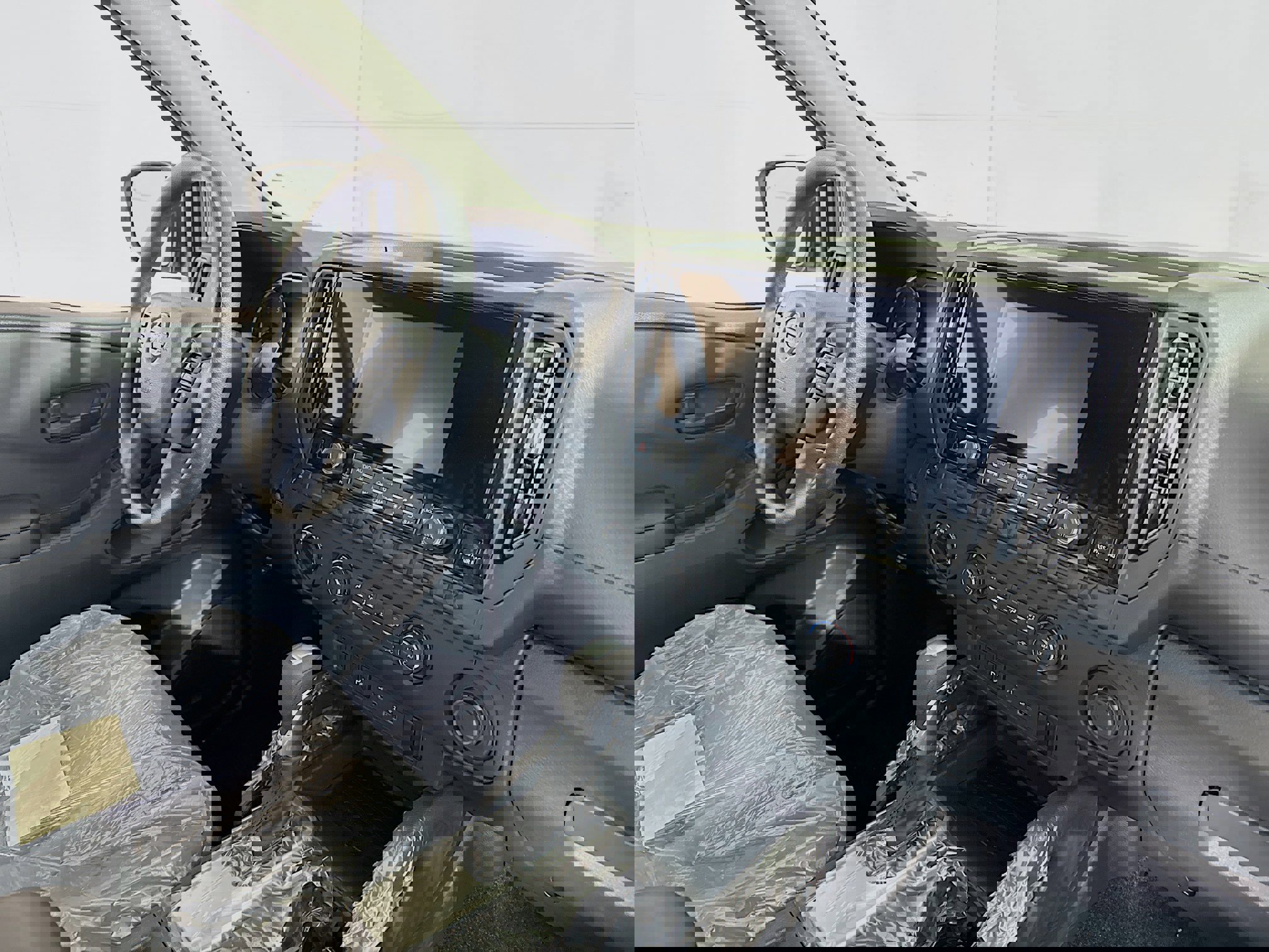 Used 2026 Nissan Frontier S image 27