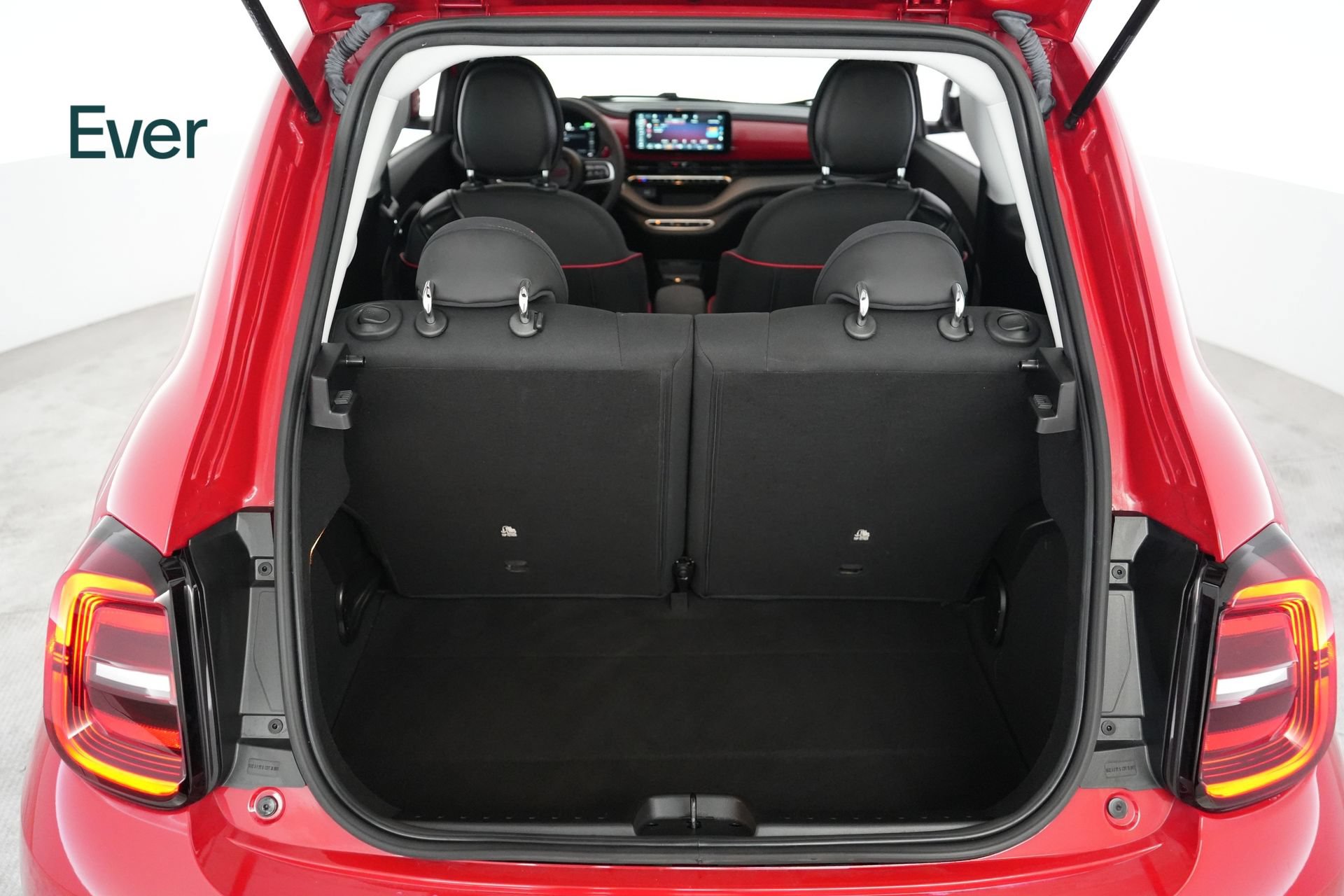Used 2024 FIAT 500 e (RED) FWD image 8