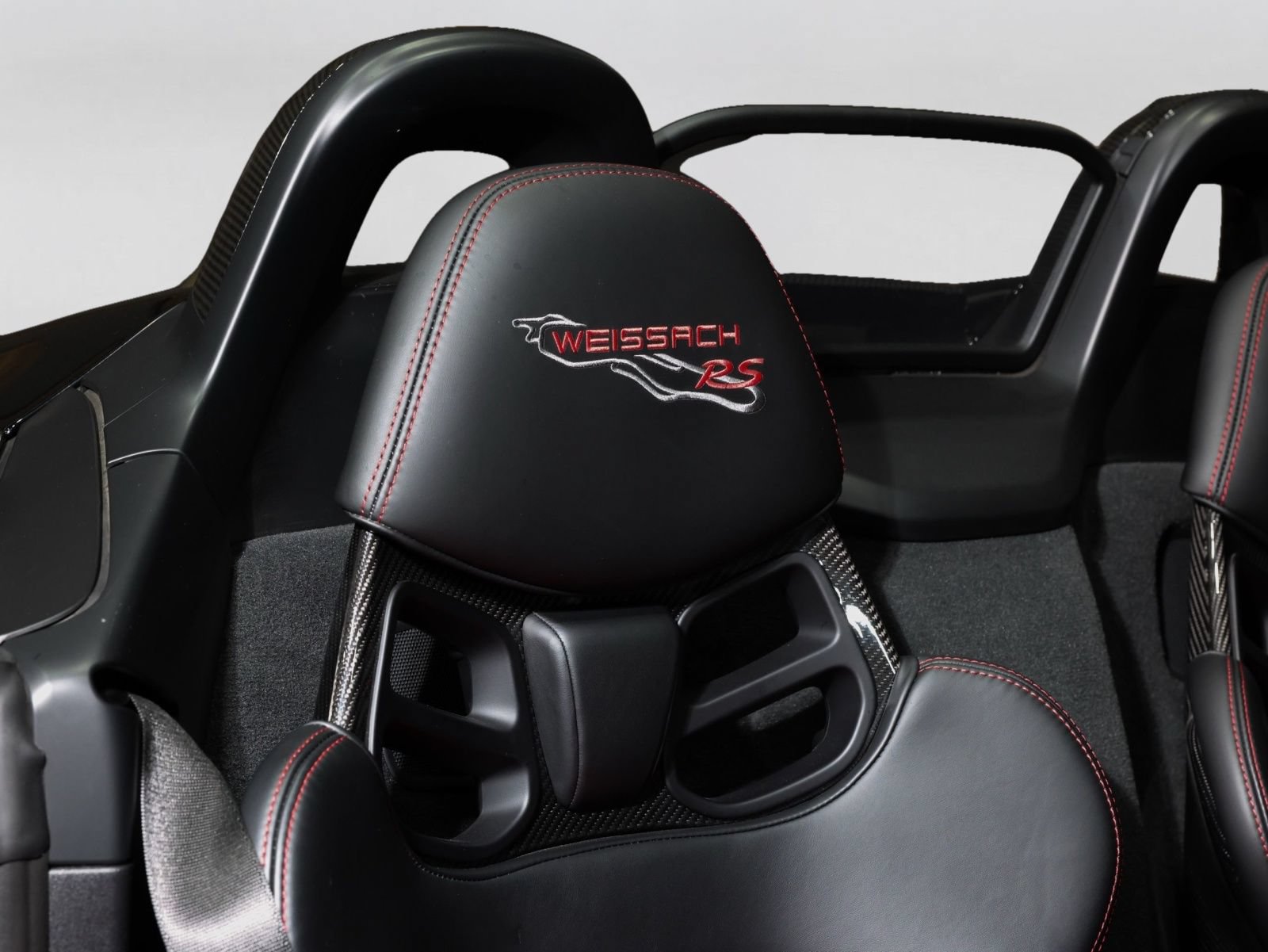 Used 2024 Porsche 718 Boxster Spyder RS w/ Weissach Package RWD image 34