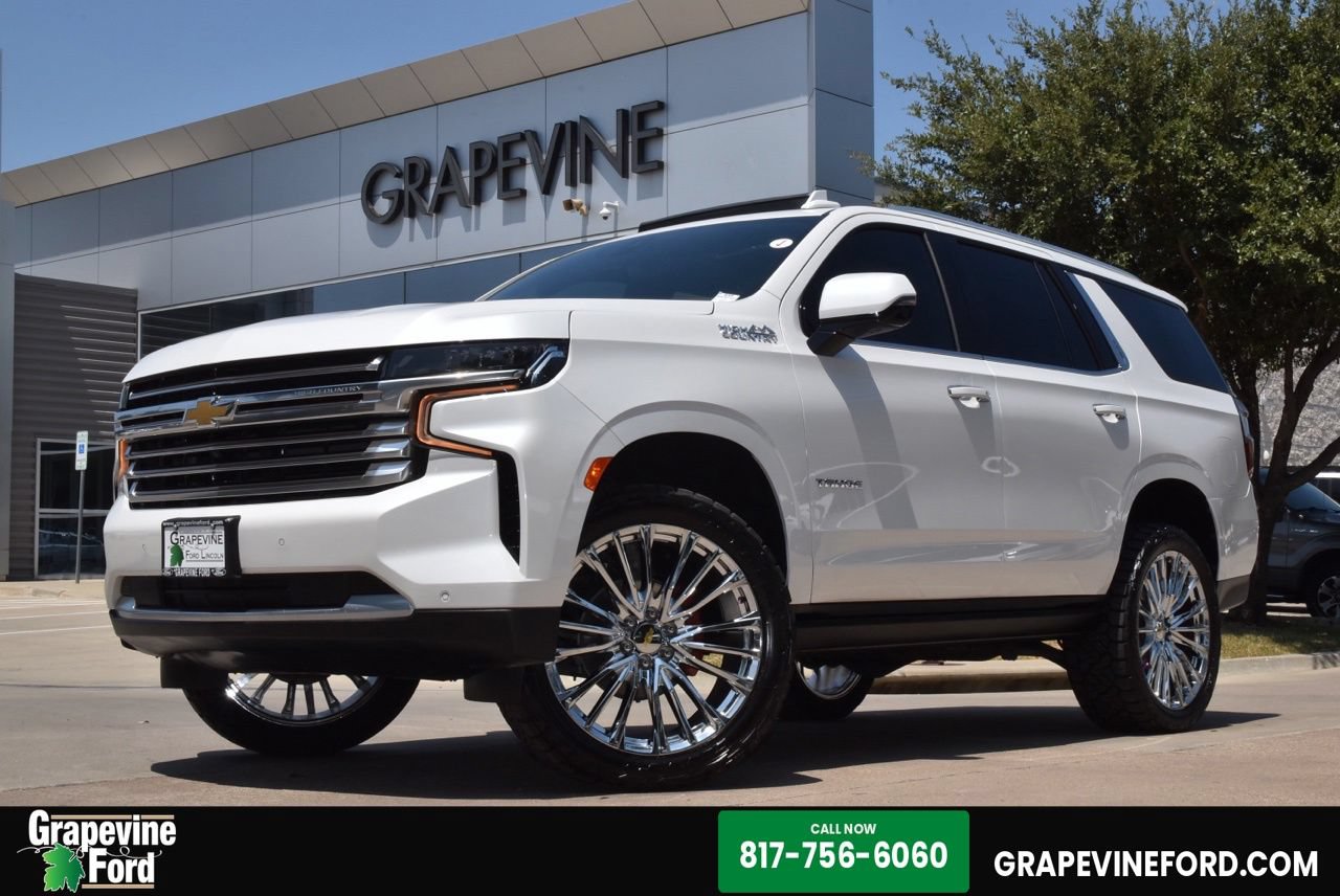 Used 2021 Chevrolet Tahoe High Country w/ Premium Package RWD image 1