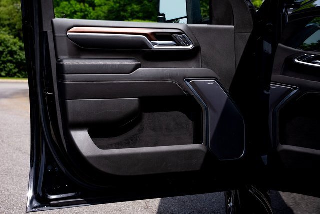 Used 2024 GMC Sierra 3500 Denali w/ Denali Reserve Package image 55