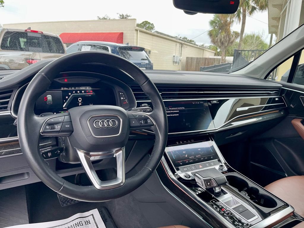 Used 2024 Audi Q7 2.0T Premium Plus image 14