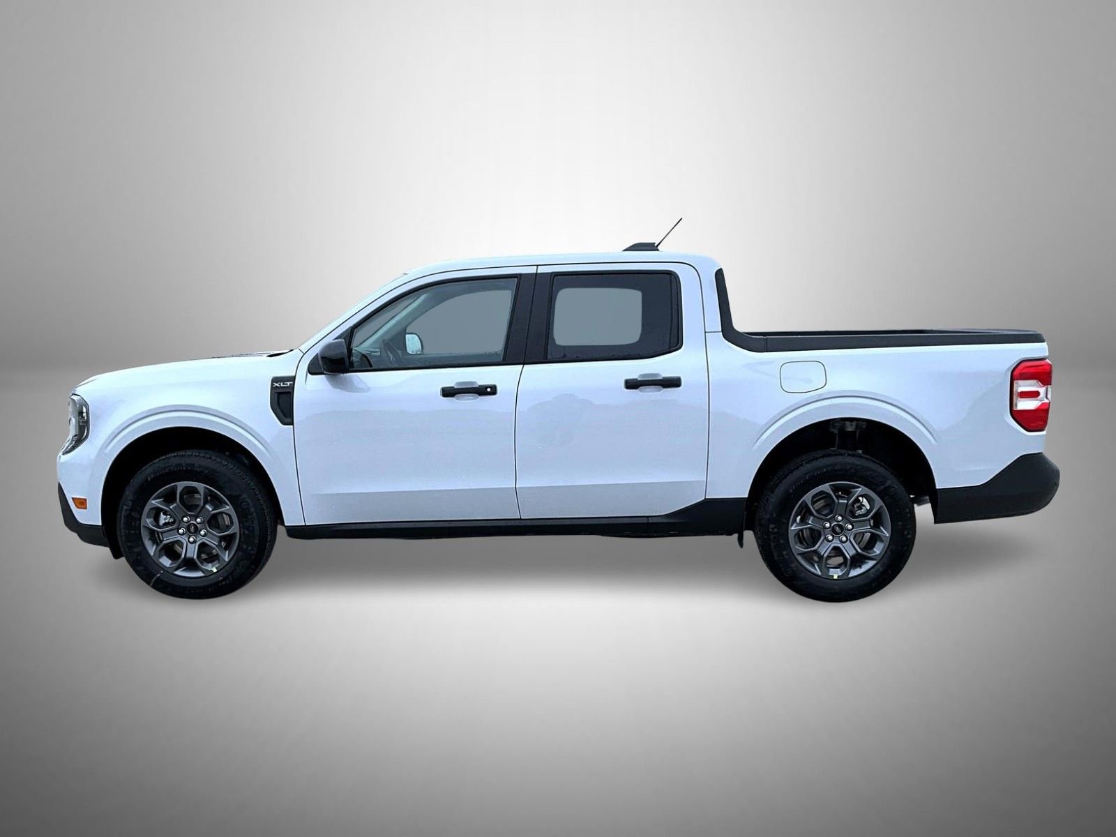 New 2026 Ford Maverick XLT w/ XLT Luxury Package image 8